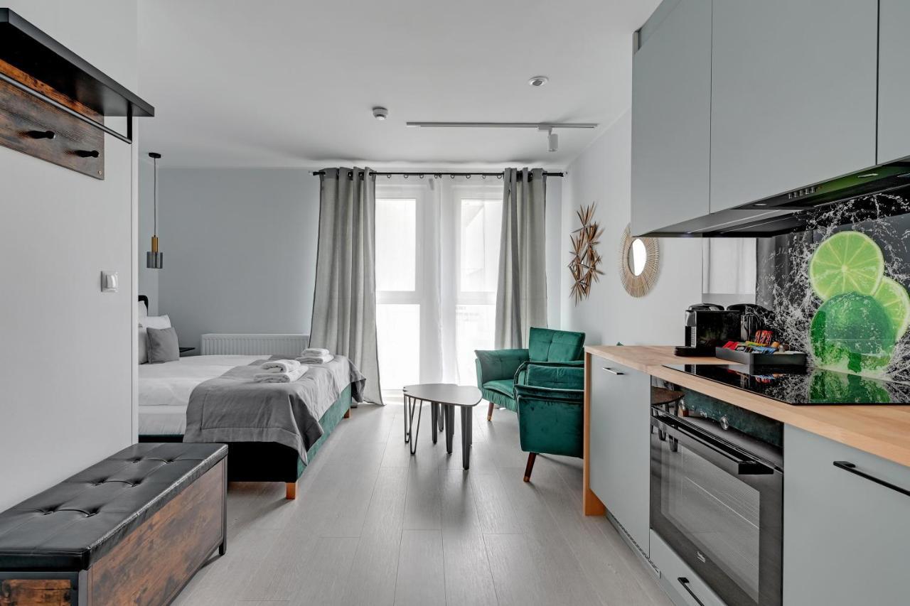 Aura 40 City Center By Downtown Apartments กดัญสก์ ภายนอก รูปภาพ