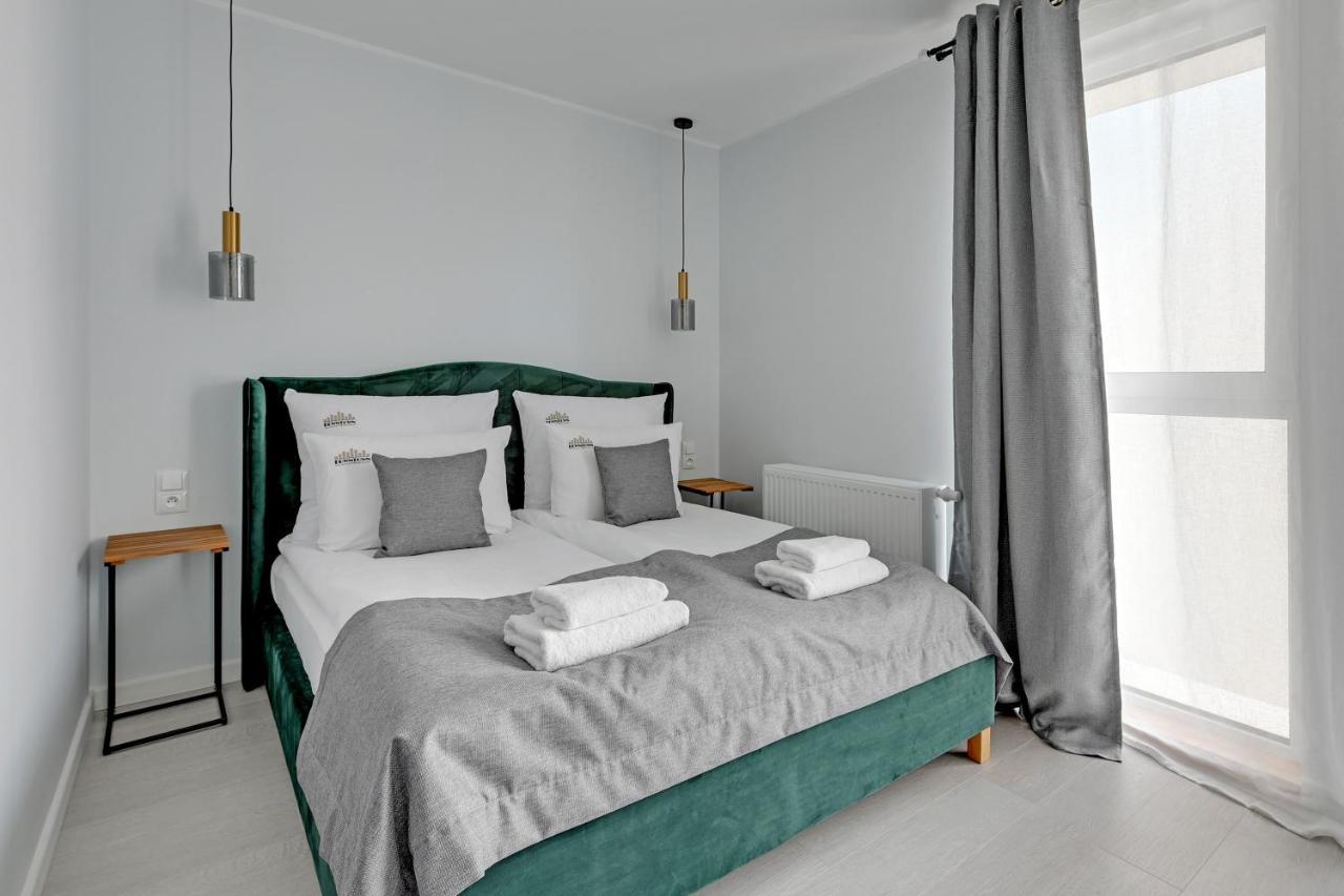 Aura 40 City Center By Downtown Apartments กดัญสก์ ภายนอก รูปภาพ
