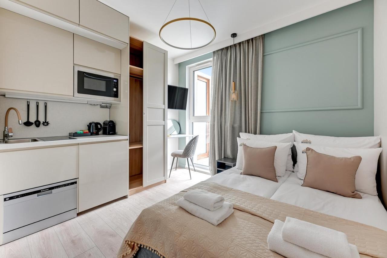 Aura 40 City Center By Downtown Apartments กดัญสก์ ภายนอก รูปภาพ